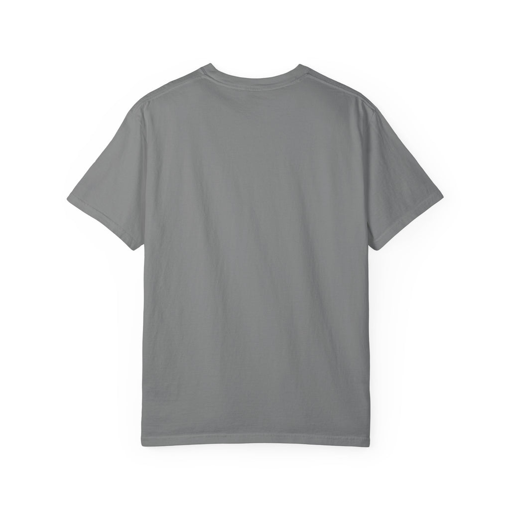Mom Boss T-Shirt – Feminine Crown Graphic Tee for Mothers | Mother's Day Gift