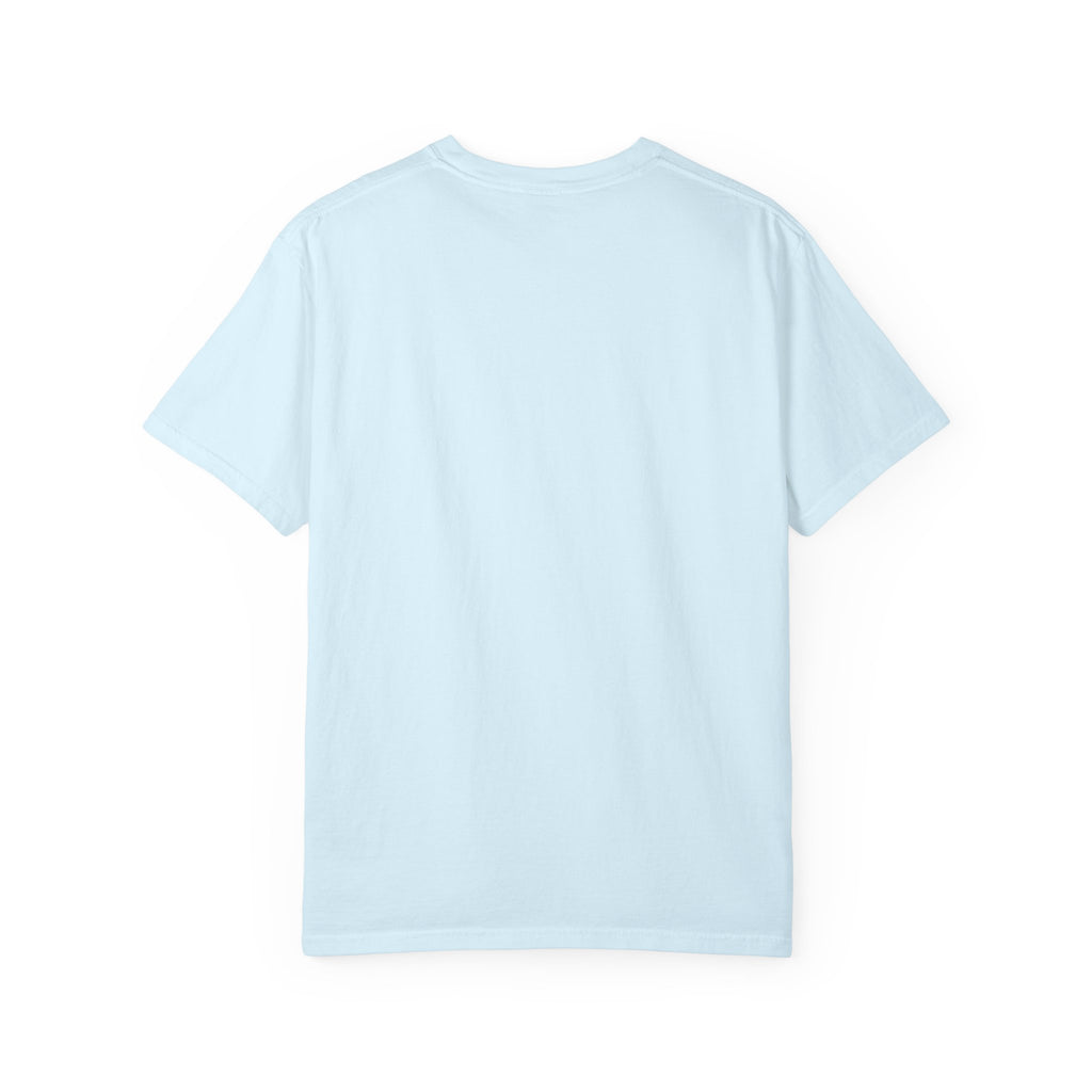 Mom Boss T-Shirt – Feminine Crown Graphic Tee for Mothers | Mother's Day Gift